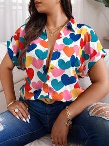 Calvaya Blusa de manga corta con botones, estampado de corazones de amor, para talla grande, para verano
