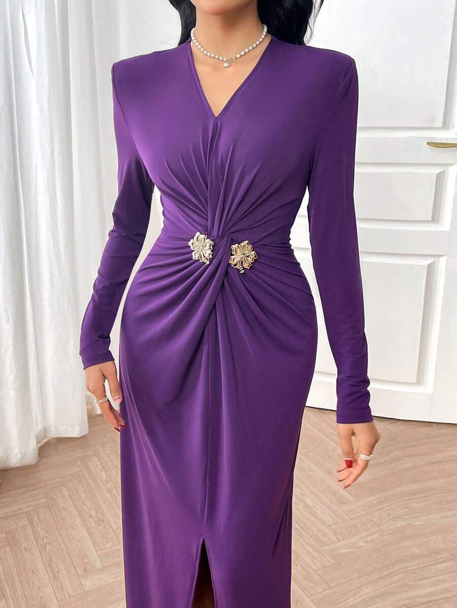 Modelyn Women's Solid Color V-Neck Long Sleeve Pleated Slit Hem Arabian Dress - Purple - View 1