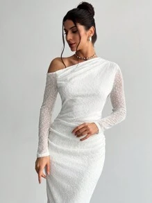 Firerie 优雅简约浪漫迷人时尚 Ins 风格女式白色长袖修身连衣裙，采用纹理面料，斜肩，适合情人节、约会、日常、派对 - 白色 - 查看 1