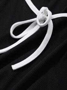 Dazy Plus Color Block Bowknot Tie Up Fitted Cropped T-Shirt, Spring & Summer - Black - View 3