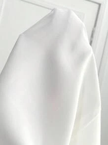 Chiquease Chemisier élégant pour femmes à épaules dénudées avec volants en couleur unie