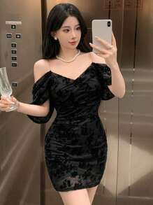 DAZY Women's Chain Strap Velvet Bodycon Dress Prom Dress Party Women Sundress Club Outfit Homecoming Dresses Sexy Dress