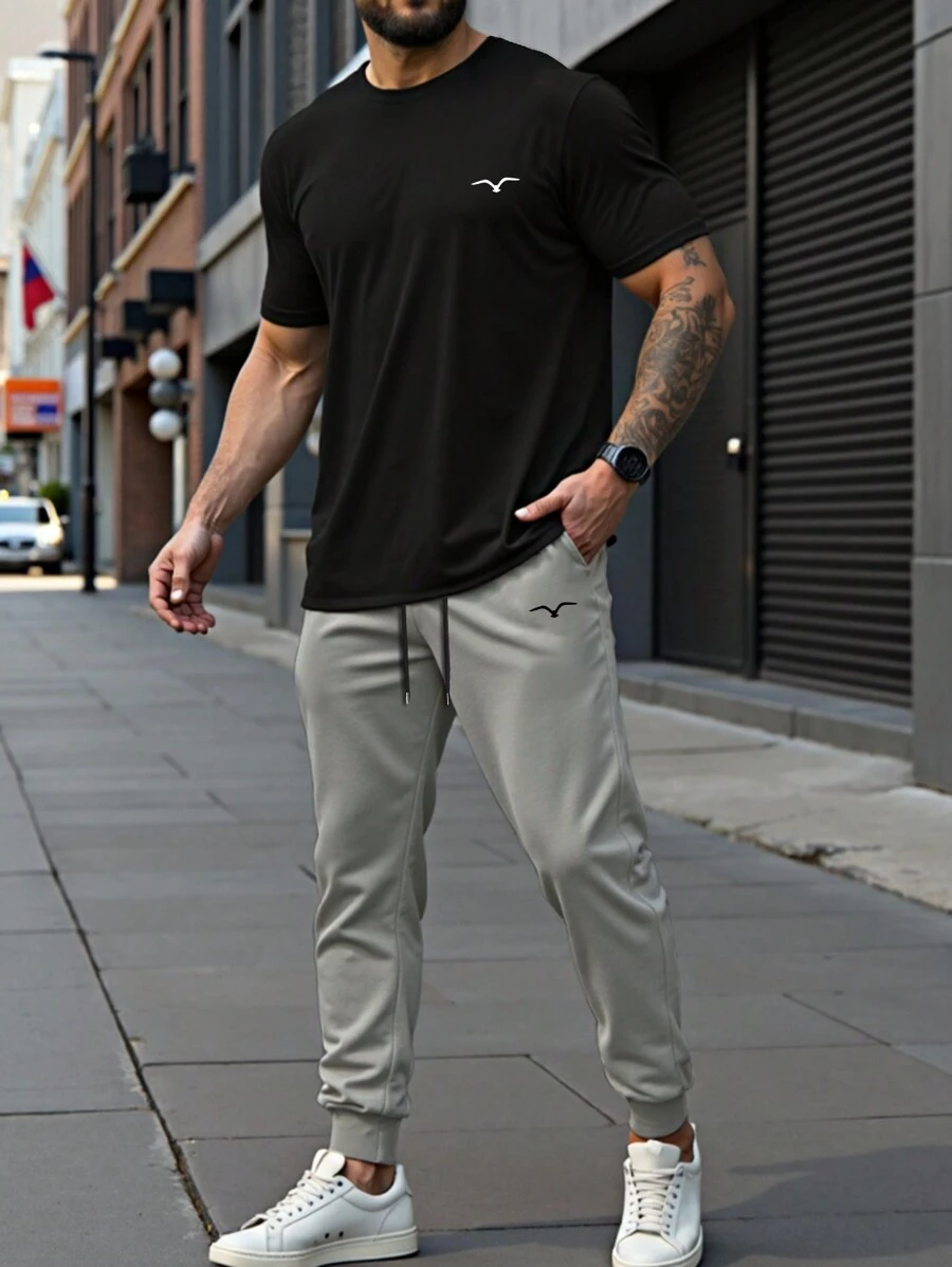 Manfinity Homme 男士大码 T 恤和裤子套装,休闲、简约,适合日常穿着 - 彩色 - 查看 1