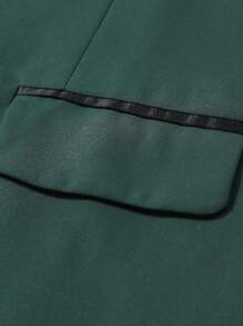 Manfinity Mode 1 套加大码男式纯色西装，包括夹克和裤子