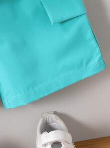 SHEIN Explorewe 2 pezzi Set di magliette a girocollo con stampa di lettere graffiti casual e pantaloncini verdi menta intessuti, stile sportivo da basket, per ragazzi per la festa dell'Eid Mubarak