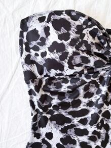 Soleia Women's Leopard Print Tube Top With Front Slit, Kink,Comfortable Ice Silk Vacation Blouse,New Years Women,Birthday Top For Women, Western Wear Women,Holiday Party Top