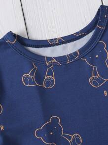 2pcs Toddler Boys' Round Neck Allover Print Casual T-Shirt & Shorts Sleepwear Set