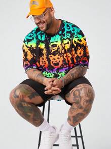 Manfinity NXTstreet Conjunto de camiseta casual holgada de punto y estampada para hombre talla grande