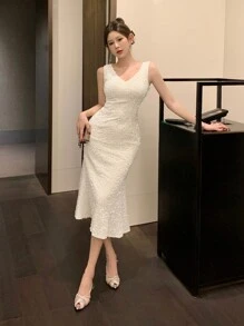 DAZY SHEIN X Hannahelzahed 亮片 V 领无袖美人鱼中长连衣裙，适合女士舞会礼服，优雅太阳裙，正式女士连衣裙 - 杏色 - 查看 4