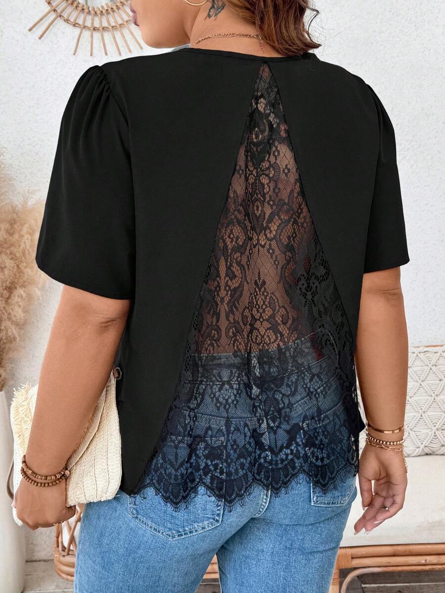 SHEIN LUNE Women's Hollow Out Contrast Lace Back Design Fashionable Versatile Sexy Plus Size Shirt, Suitable For Party, Evening, Casual, Vacation, Cooling, Stress Relief, Evening Long Gown, Elegant Fashion Women Lounge, Summer For Women, St. Patrick's Day, Rave, Festival, Spring Break, Saint Patrick, Boho