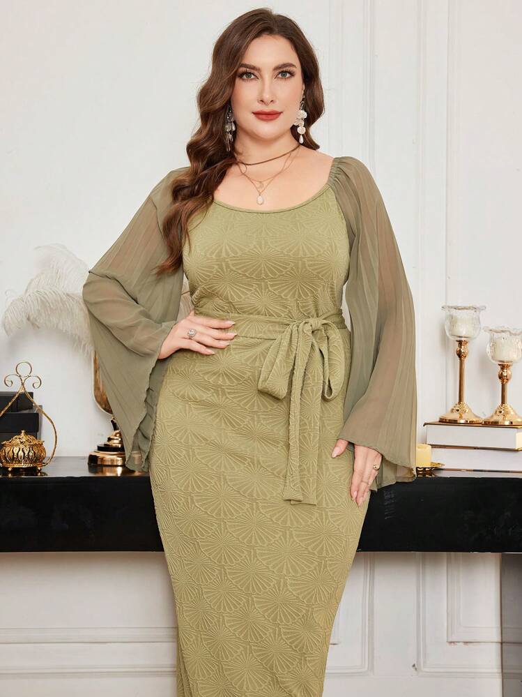 فستان طويل مقاس كبير بياقة مستديرة وأكمام طويلة