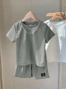 SHEIN 3 件套年轻男孩夏季服装 - 舒适休闲风格金属链装饰圆领短袖 T 恤和短裤 2 件套，超值多件装适合户外、街头、派对、休闲 - 灰色 - 查看 5