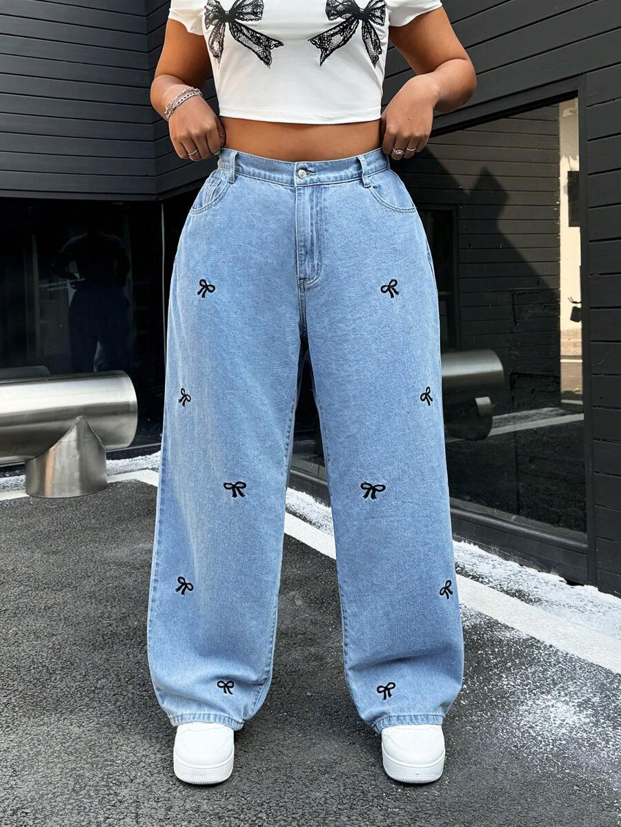 SHEIN ICON High Waist Butterfly Embroidered Washed Straight Leg Jeans - Light Wash - View 1