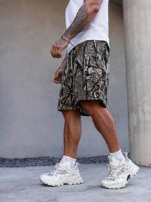 Manfinity LEGND Men's Branch Print Drawstring Waist Loose Denim Shorts