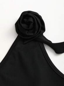 Sweetra 女士新款性感单肩不对称下摆花卉装饰上衣，浪漫纯色，适合春夏季