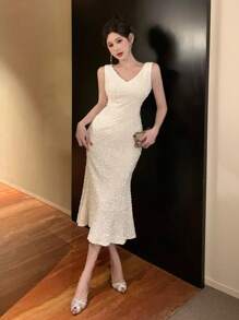 DAZY SHEIN X Hannahelzahed 亮片 V 领无袖美人鱼中长连衣裙，适合女士舞会礼服，优雅太阳裙，正式女士连衣裙 - 杏色 - 查看 6