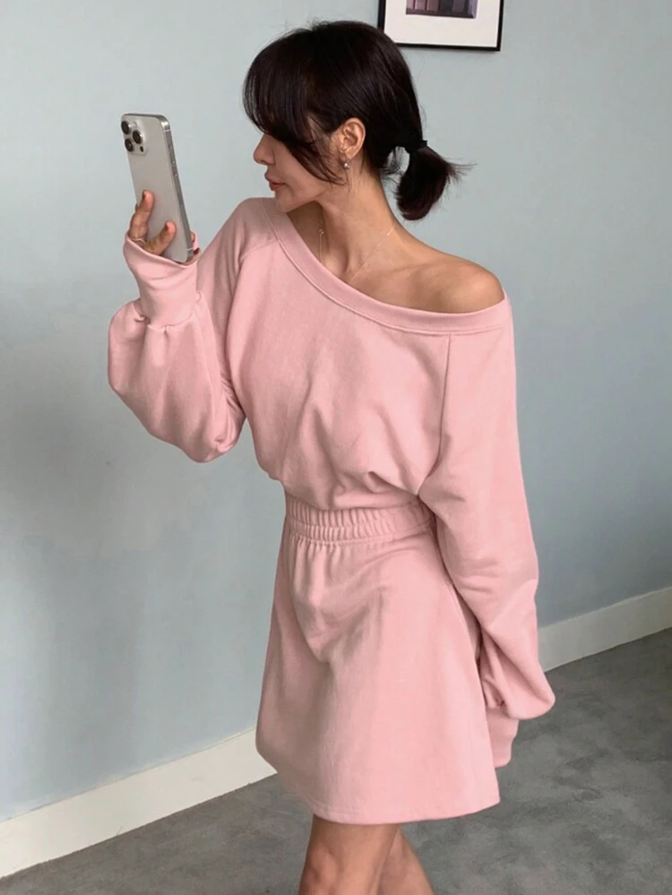2pcs Women Off Shoulder Loose Fit Sweatshirt And Skirt Set, Solid Color, Pink, Spring/Summer/Autumn