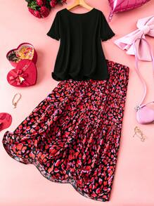SHEIN LUNE Conjunto de 2 piezas talla grande para mujeres, blusa de cuello redondo de manga corta y falda casual con cintura elástica y estampado de corazón, cómodo para uso diario en verano