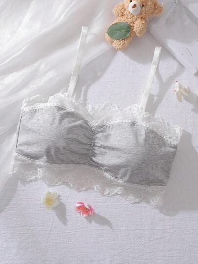 Lencería de moda con encaje de contraste y fruncidos para adolescentes