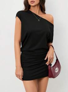 SHEIN Tall 女士夏季纯色不对称领短袖休闲 T 恤连衣裙，宽松版型