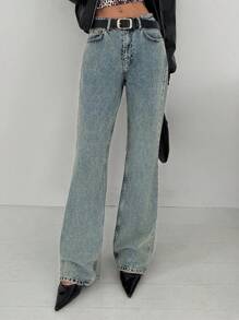 EURMUSE Women Mid-Rise Pocketed Straight Leg Casual Versatile Jeans - Medium Wash - View 3