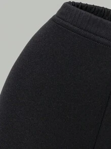 SHEIN 2pcs/Set Little Girls Black Solid Color Comfortable Short Base Layer Leggings - Black - View 4