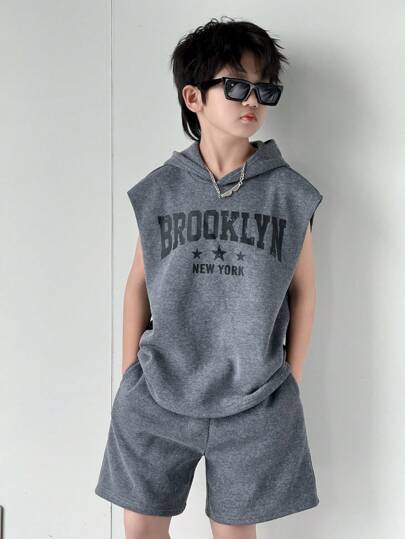 SHEIN 2pcs Set Tween Boys' Casual Korean Style Letter & Graphic Print Hooded Short Sleeve Sweatshirt & Solid Color Shorts, Knitted 2 Pieces Outfit
