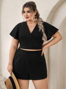 SHEIN VCAY Plus Size 2pcs/Set Solid V-Neck Top And Shorts, Casual And Fashionable For Daily Wear