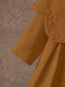 SHEIN 女婴粉色蝴蝶结装饰休闲连衣裙，可爱简约，适合日常穿着 - 駝色 - 查看 5