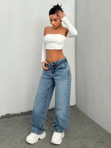 EURMUSE LOW RISE STRAIGHT Blue JEAN WITH LABEL DETAIL - Medium Wash - View 6