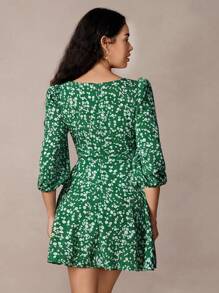SHEIN Frenchy Ditsy Floral Puff Sleeve Belted Dress Winter Vacation Green Flower Christmas Beach Spring - Green - View 2