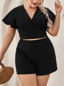 SHEIN VCAY Plus Size 2pcs/Set Solid V-Neck Top And Shorts, Casual And Fashionable For Daily Wear