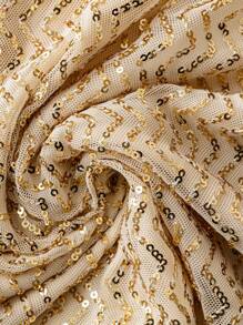 SHEIN Clasi Sukienka damska Plus Size Elegancka z siateczki z cekinami, modna i uniwersalna, odpowiednia na Halloween, Boże Narodzenie, Nowy Rok, Walentynki, Święto Dziękczynienia, imprezę