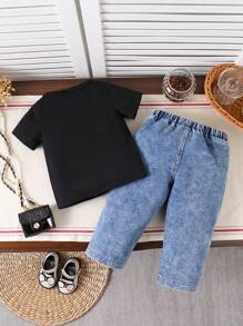 SHEIN Baby Girls Can Wear Elegant, Cute, Casual And Simple Three-Dimensional Bow Printed Knitted Short Sleeved Jeans Set In Spring, Summer And Autumn