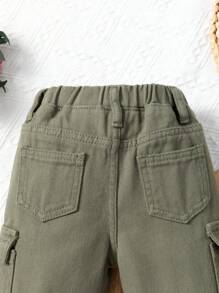 Różowe, proste, jeansowe spodnie typu utility dla dziewczynek