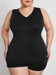 SHEIN CURVE+ Plus Size Solid Color Sleeveless Slim Fit Top, Elastic Shape Top - Black - View 7