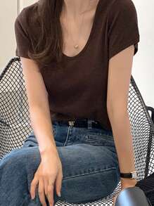 DAZY Women Round Neck Short Sleeve Basic Fitted T-Shirt, Solid Brown Color, Spring/Summer