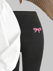 SHEIN EZwear 大码女式两件套服装 - 蝴蝶结和字母印花休闲长袖厚运动衫和裤子，适合秋冬季 - 彩色 - 查看 4