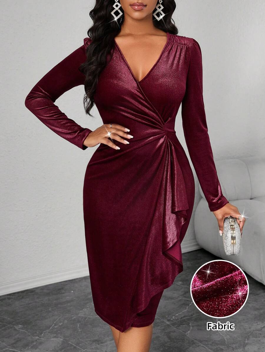SHEIN Lady Vestido elegante de terciopelo rojo de manga larga para mujer, ropa de Navidad para mujer con diseño de volantes y ajuste ceñido - Burdeos - Ver 1