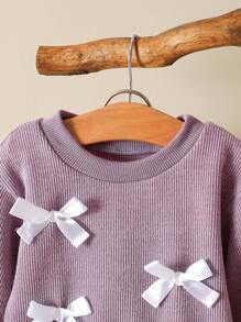 SHEIN Vintaside Kids 2 件套女宝宝休闲百搭舒适可爱针织面料蝴蝶结圆领宽松套头衫和修身裤两件套，适合室内或室外，性价比高 - 彩色 - 查看 5