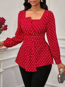 SHEIN Lady Blusa elegante de mujer con patrón de corazones de Día de San Valentín, cuello cuadrado, mangas abullonadas y bajo asimétrico en color rojo - Rojo - Ver 3