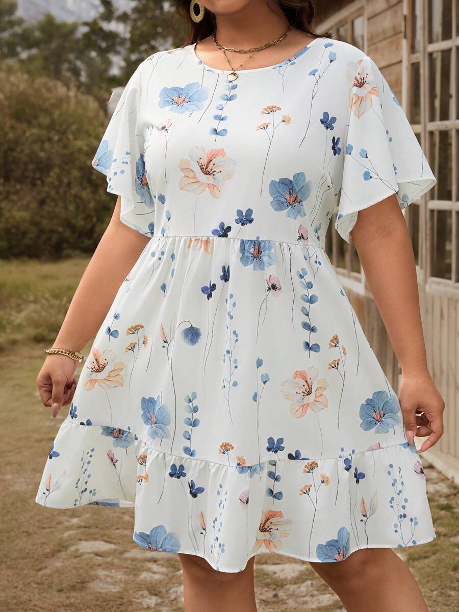 SHEIN LUNE Plus Size Round Neck Short Sleeve Floral Print Short Dress Festival Boho Style Holiday Dress, Outdoor Daily Wear Essential Sundress Holiday Wear Women Summer Wear Ladies Dress Elegant - White - View 1
