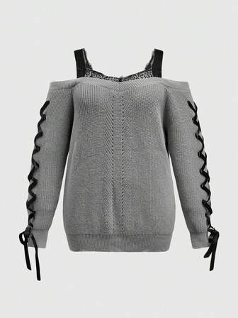 Suéter de talla grande con escote en V, encaje de contraste y hombros descubiertos en estilo vintage