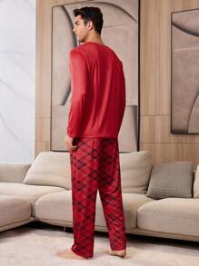 CoupledUp Set de 2 piezas Pijama con estampado de cuadros rojos con forma de corazón para hombre, ropa de estar en casa a juego para pareja, regalo del Día de San Valentín