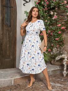 SHEIN LUNE 女士大码节日花卉印花半领短袖休闲连衣裙节日装女士夏季服装浪漫连衣裙波西米亚风连衣裙、节日连衣裙、户外日常穿着必备太阳裙短袖 A 字裙配雏菊纽扣装饰，风格清新可爱女士夏季服装复活节夏季服装女士春季服装海滩复活节女士休闲套装 - 白色 - 查看 3