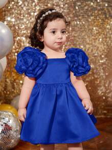 SHEIN Babygirl Ruffled Puff Sleeve Knitted Dress With 3D Floral Decor, Suitable For Party, Baby Shower