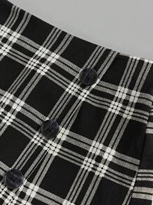 Maglietta a manica lunga con bordo a lattuga e gonna corta a quadri neri con bottoni, perfetti per uso casual, quotidiano e scolastico, adatti per ragazze tra bambini e adolescenti