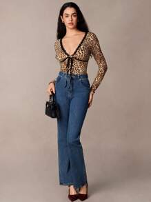 SHEIN Frenchy Women's Fall Leopard Print Contrast Lace V-Neck Long Sleeve Bodysuit,Contrast Trim Bodysuit,Fall Women Dresses,Animal Print Bodysuit ,Leopard Top,Leopard Bodysuit,Halloween Outfits,Halloween Tops