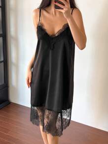 DAZY 女士纯色细肩带蕾丝拼布休闲睡袍睡衣