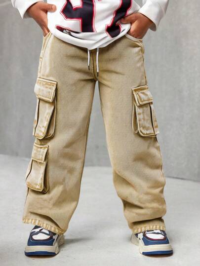 Denimly Young Boys Urban Street Casual Daily Chic All Year Must Have MULTIPOCKET WIDE LEG JEANS, With Fully Elastic Waistband And Front Button Closure. Front Pockets And Side Flap Patch Pockets.